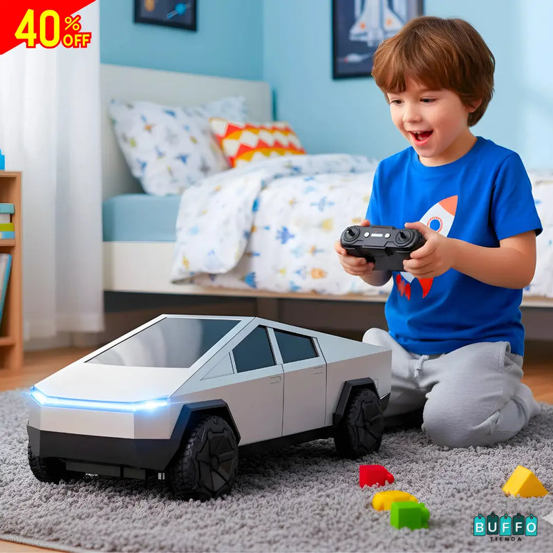 CARRO CYBERTRUCK A CONTROL REMOTO - UNA EXPERIENCIA DE CONDUCCIÓN REAL