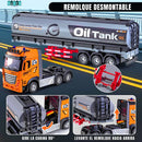 TRACTOMULA DE 12 LLANTAS CON CISTERNA - A control remoto y con apertura de puertas